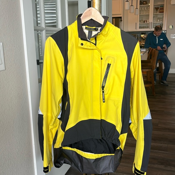 Women’s medium waterproof biking jacket - Picture 1 of 9